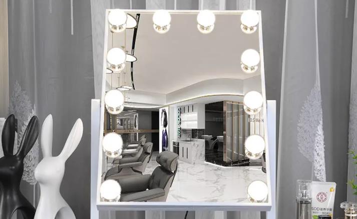 Hollywood makeup mirrors